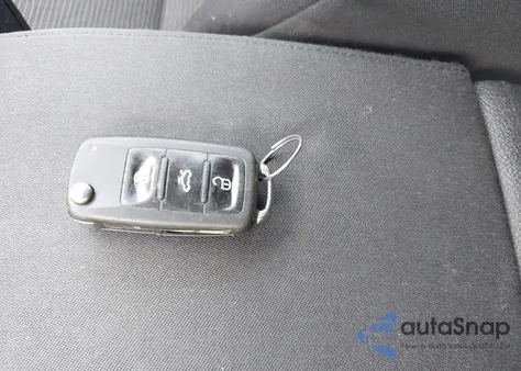 2013 Volkswagen Tiguan S z USA, uszkodzony, nr VIN WVGAV7AX6DW544544